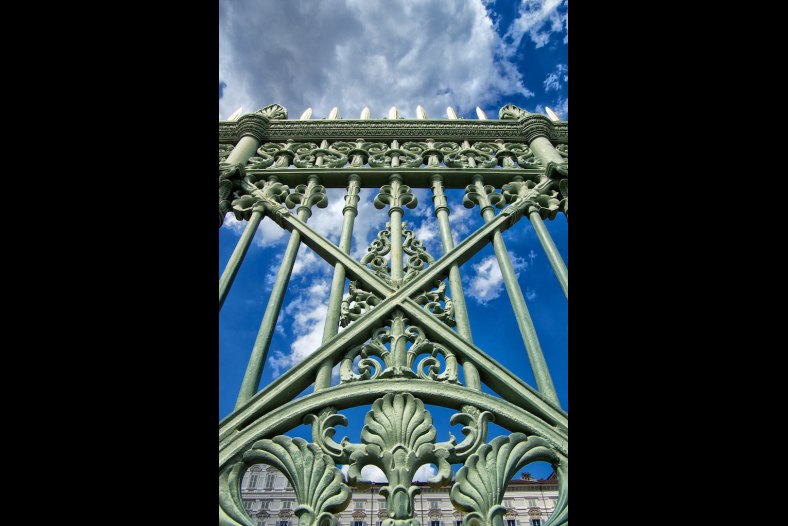 Gate..
